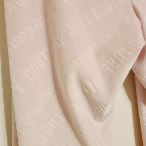 Juicy Couture | Women's Light Pink Logo Print Velour PJ Leggings (Size Medium) - Picture 11 of 13